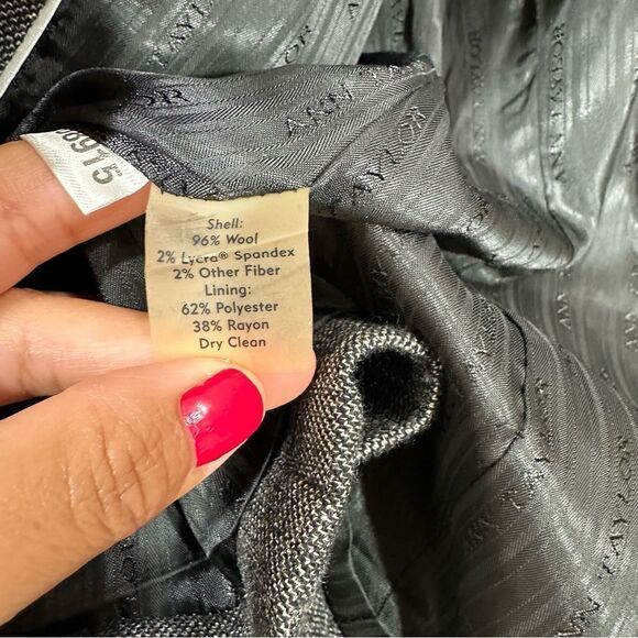 ANN TAYLOR WOOL BLEND 3 BUTTON LONG SLEEVE GRAY BLAZER 2 - Picture 7 of 11